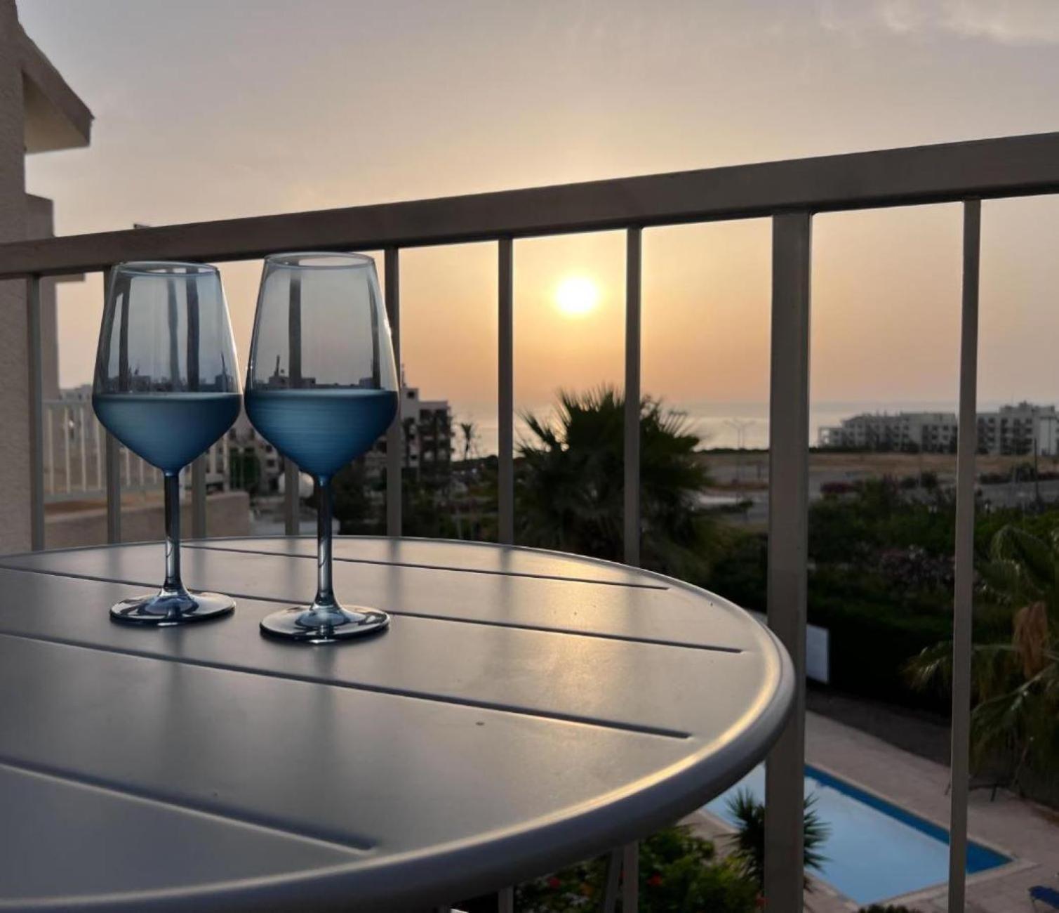H&O Diamond Complex Sea View Apartment Pafos Dış mekan fotoğraf